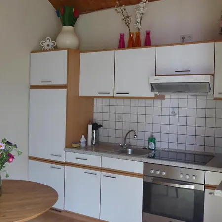 Ferienhaus 1 *